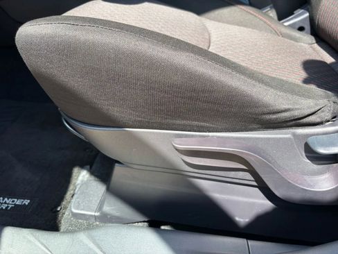 Used 2018 Mitsubishi Outlander Sport ES FWD image 15