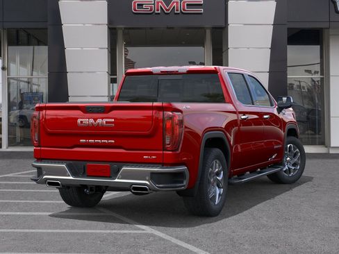 Used 2026 GMC Sierra 1500 SLT w/ SLT Premium Plus Package AWD/4WD image 4