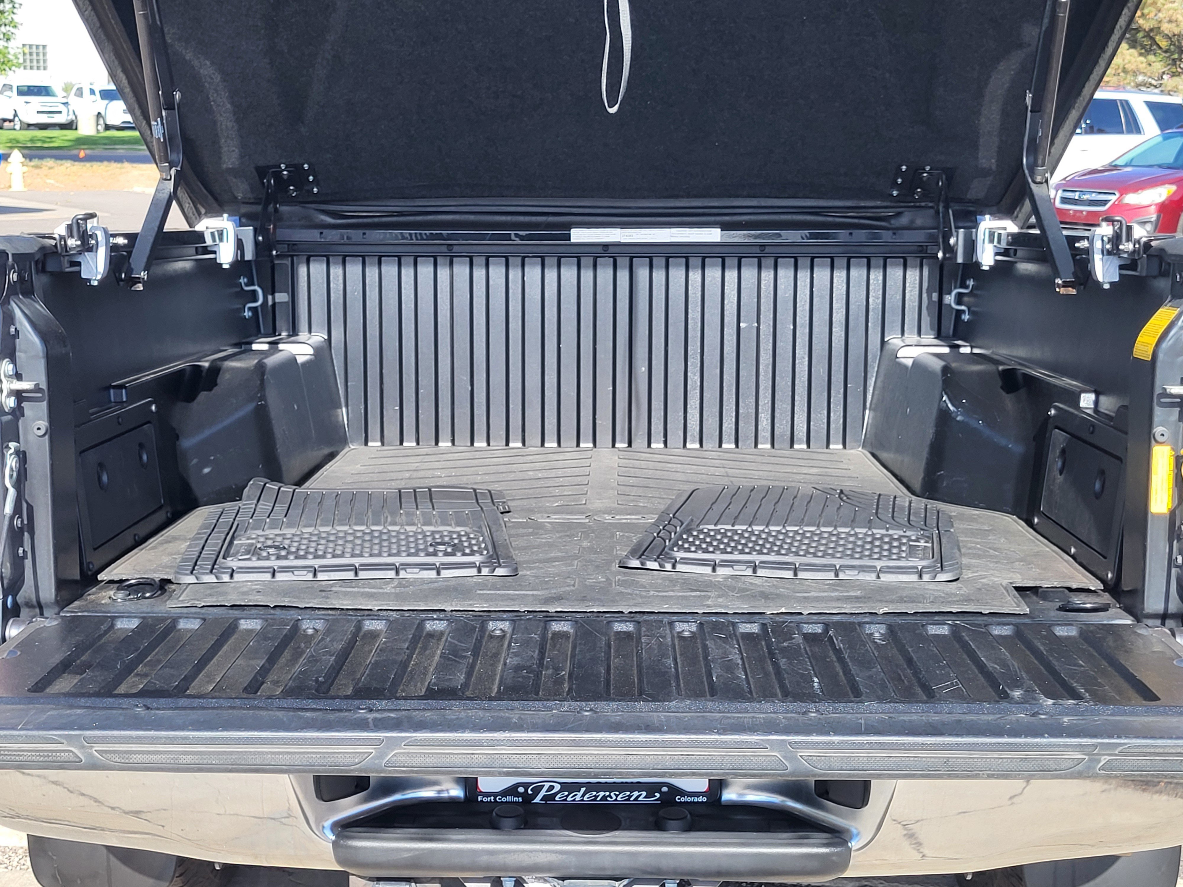 Used 2015 Toyota Tacoma PreRunner w/ SR5 Package RWD image 24