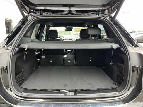 Used 2025 Mercedes-Benz GLA 250 4MATIC image 51