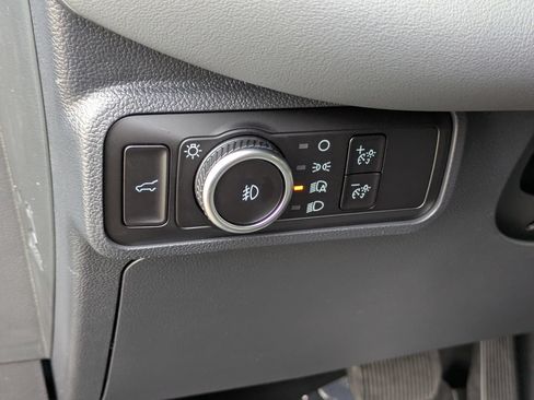 New 2026 Ford Explorer Active w/ Active Comfort Package RWD image 13