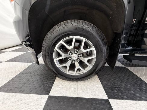 Used 2019 GMC Canyon All Terrain w/ Trailering Package AWD/4WD image 9