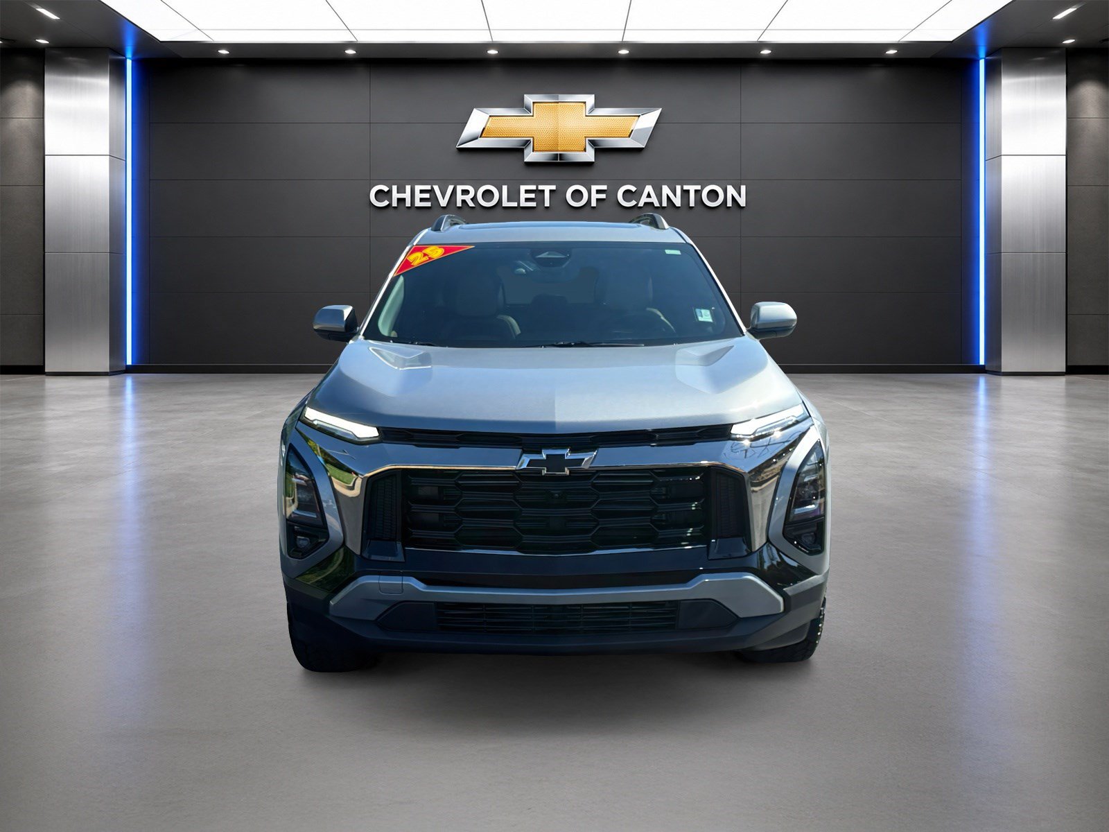 Used 2025 Chevrolet Equinox ACTIV w/ Safety and Technology Package AWD/4WD image 2