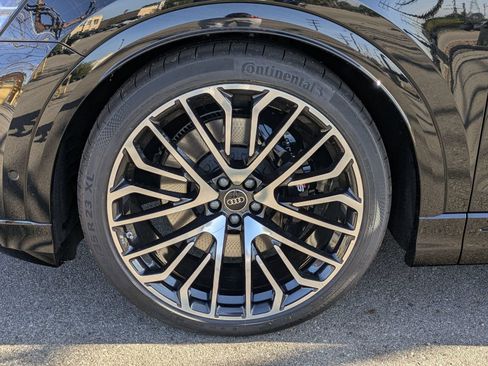 New 2026 Audi SQ8 Premium Plus AWD/4WD image 13