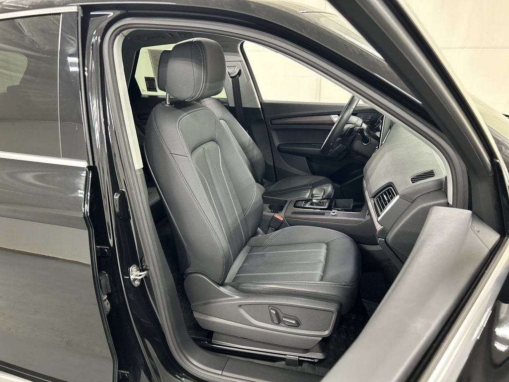 Used 2023 Audi Q5 2.0T Premium w/ Convenience Package AWD/4WD image 23