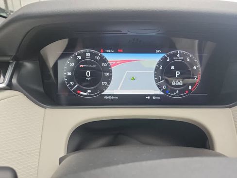Used 2019 Land Rover Range Rover Velar R-Dynamic SE AWD/4WD image 19