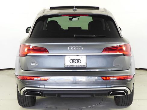 Used 2023 Audi Q5 2.0T Premium w/ Convenience Package AWD/4WD image 8