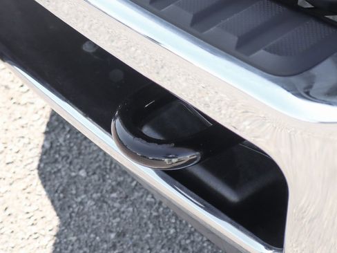 Used 2013 Ford F550 2WD Regular Cab Super Duty w/ Payload Upgrade Pkg image 51