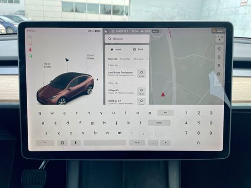 Used 2021 Tesla Model Y Long Range image 27