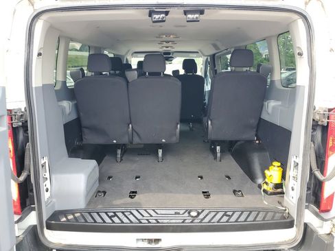 Used 2017 Ford Transit 350 XLT RWD image 8