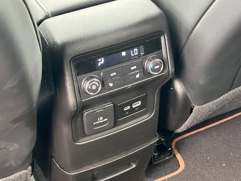 Used 2023 GMC Acadia AT4 w/ Technology Package image 43