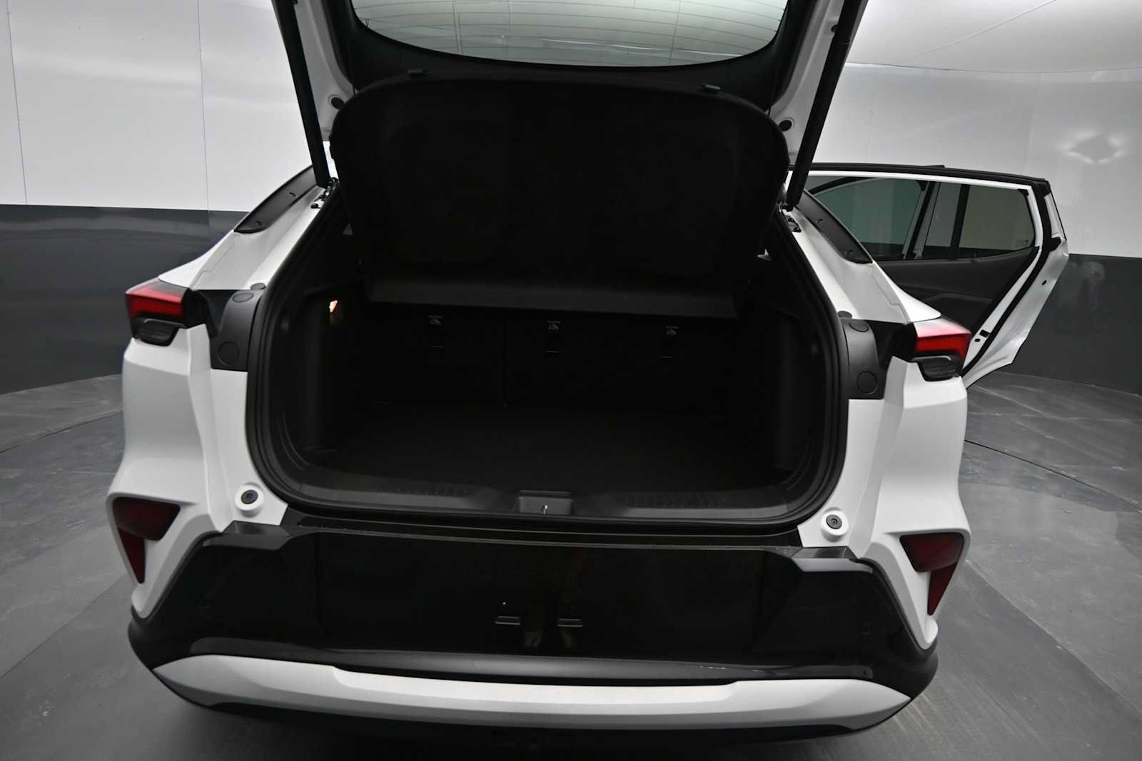 New 2026 Buick Envista Sport Touring w/ Convenience I Package FWD image 15