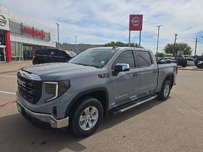 Used 2024 GMC Sierra 1500 Pro w/ Pro Value Package