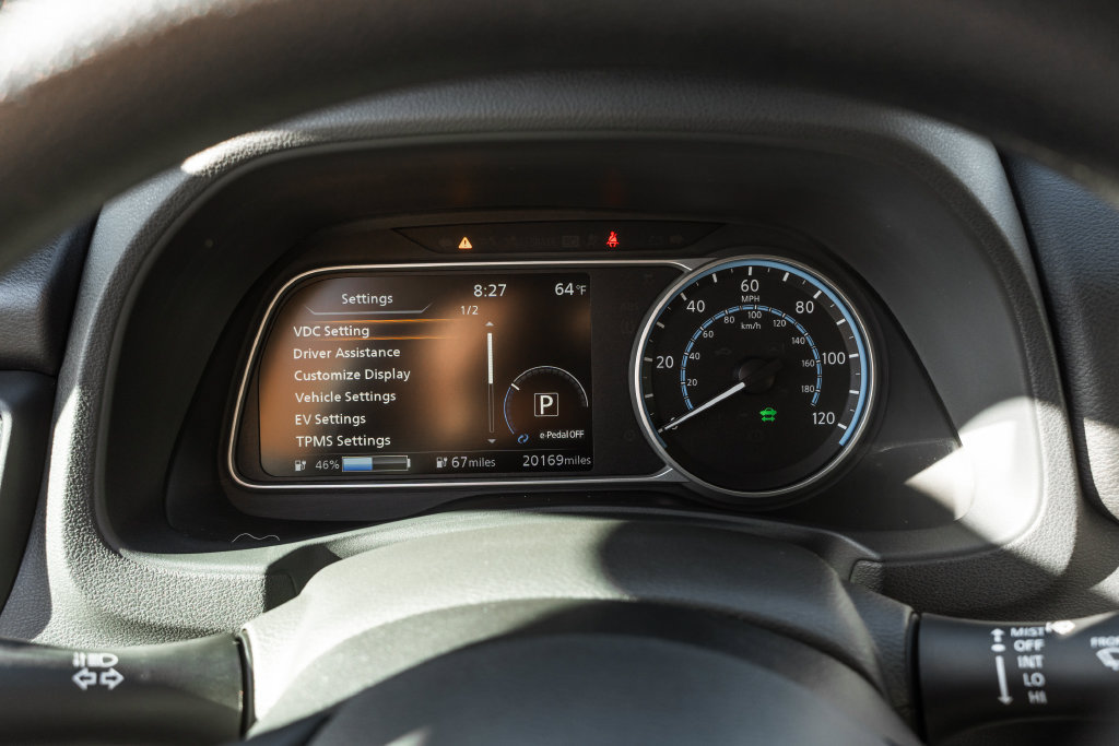 Used 2025 Nissan Leaf S FWD image 13