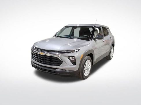 Used 2024 Chevrolet TrailBlazer LS w/ LS Convenience Package image 7