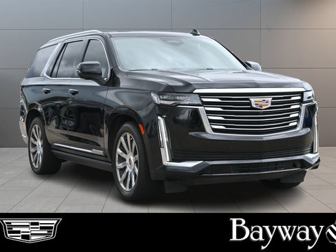 Certified 2023 Cadillac Escalade Premium Luxury Platinum AWD/4WD image 4