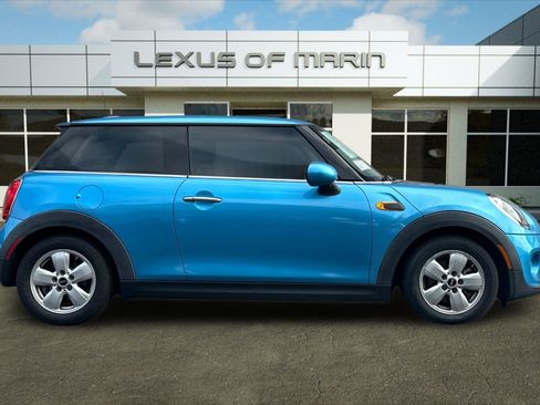 Used 2015 MINI Cooper 2-Door Hardtop image 7