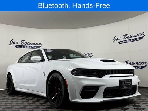 Used 2022 Dodge Charger SRT Hellcat w/ Navigation & Travel Group RWD image 4