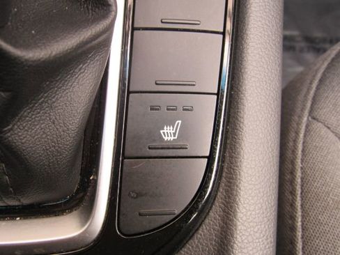 Used 2022 Hyundai Ioniq SE image 50