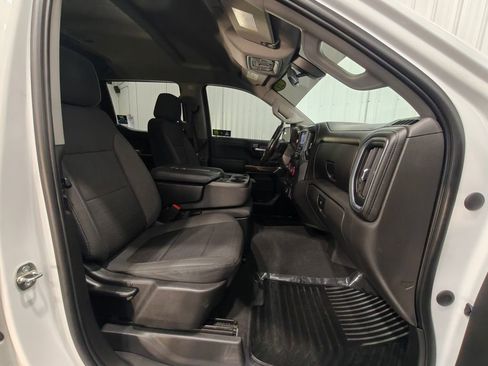 Used 2021 Chevrolet Silverado 1500 LT w/ Convenience Package II image 27