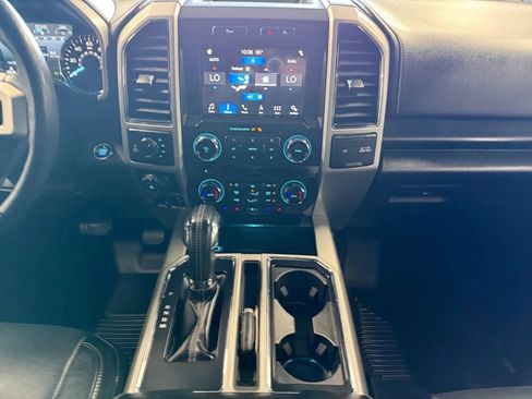Used 2018 Ford F150 Lariat AWD/4WD image 18