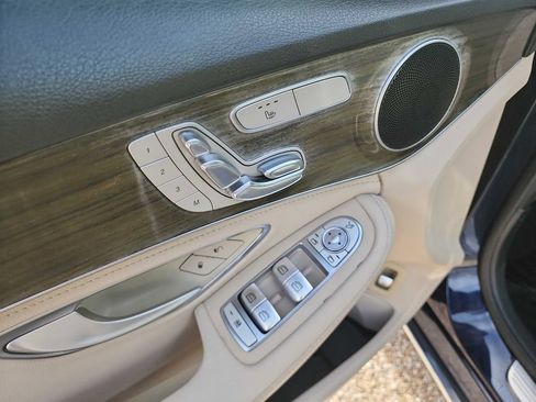 Used 2016 Mercedes-Benz C 300 4MATIC Sedan image 14