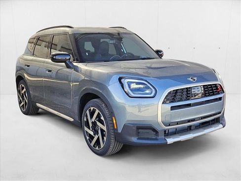 Used 2025 MINI Cooper Countryman S image 6