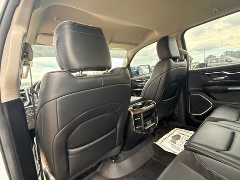 Used 2022 RAM 1500 Laramie AWD/4WD image 24