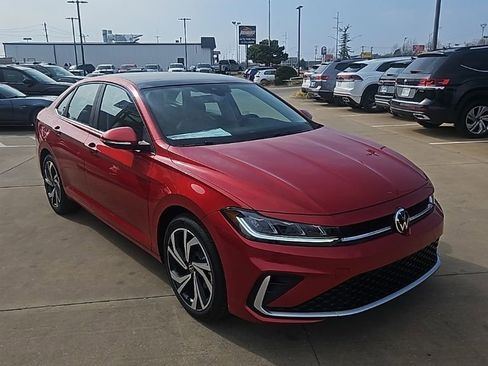 New 2026 Volkswagen Jetta SEL FWD image 3