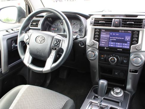 Used 2021 Toyota 4Runner SR5 AWD/4WD image 7