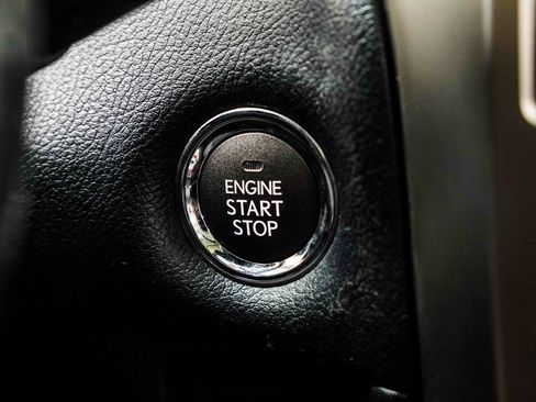 Used 2019 Lexus GX 460 Premium image 28