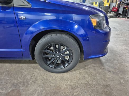 Used 2019 Dodge Grand Caravan SXT FWD image 25
