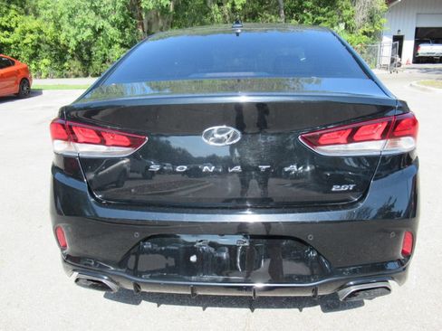 Used 2018 Hyundai Sonata Limited w/ Cargo Package FWD image 6