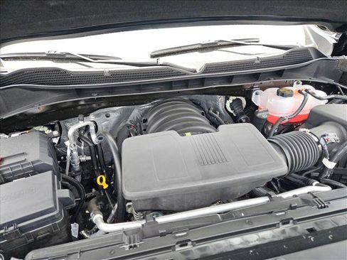 New 2026 Chevrolet Silverado 1500 Custom Trail Boss w/ LPO, Dark Essentials Package image 16