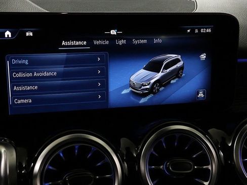 Certified 2026 Mercedes-Benz GLB 250 4MATIC image 17