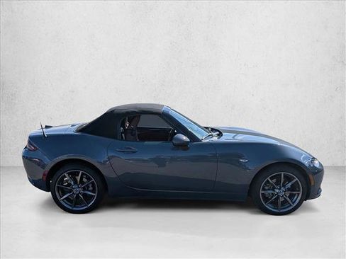 Used 2020 MAZDA MX-5 Miata Grand Touring image 4
