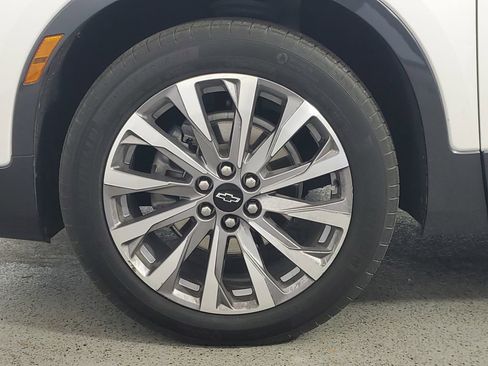 Used 2023 Chevrolet Blazer Premier w/ Driver Confidence II Package image 9