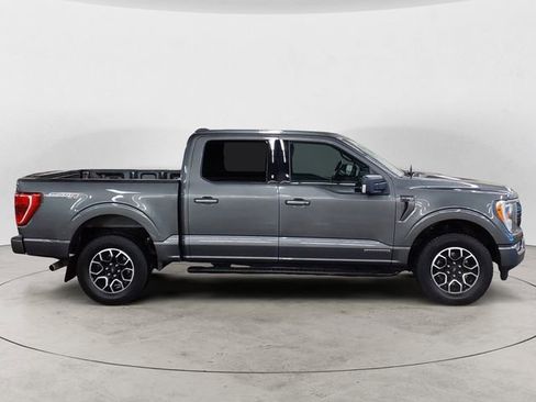 Used 2022 Ford F150 XLT w/ Equipment Group 302A High image 6