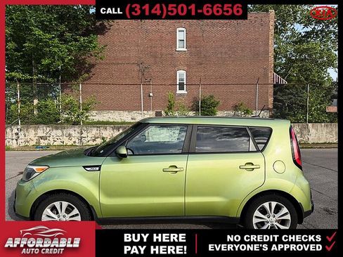 Used 2016 Kia Soul + FWD image 2