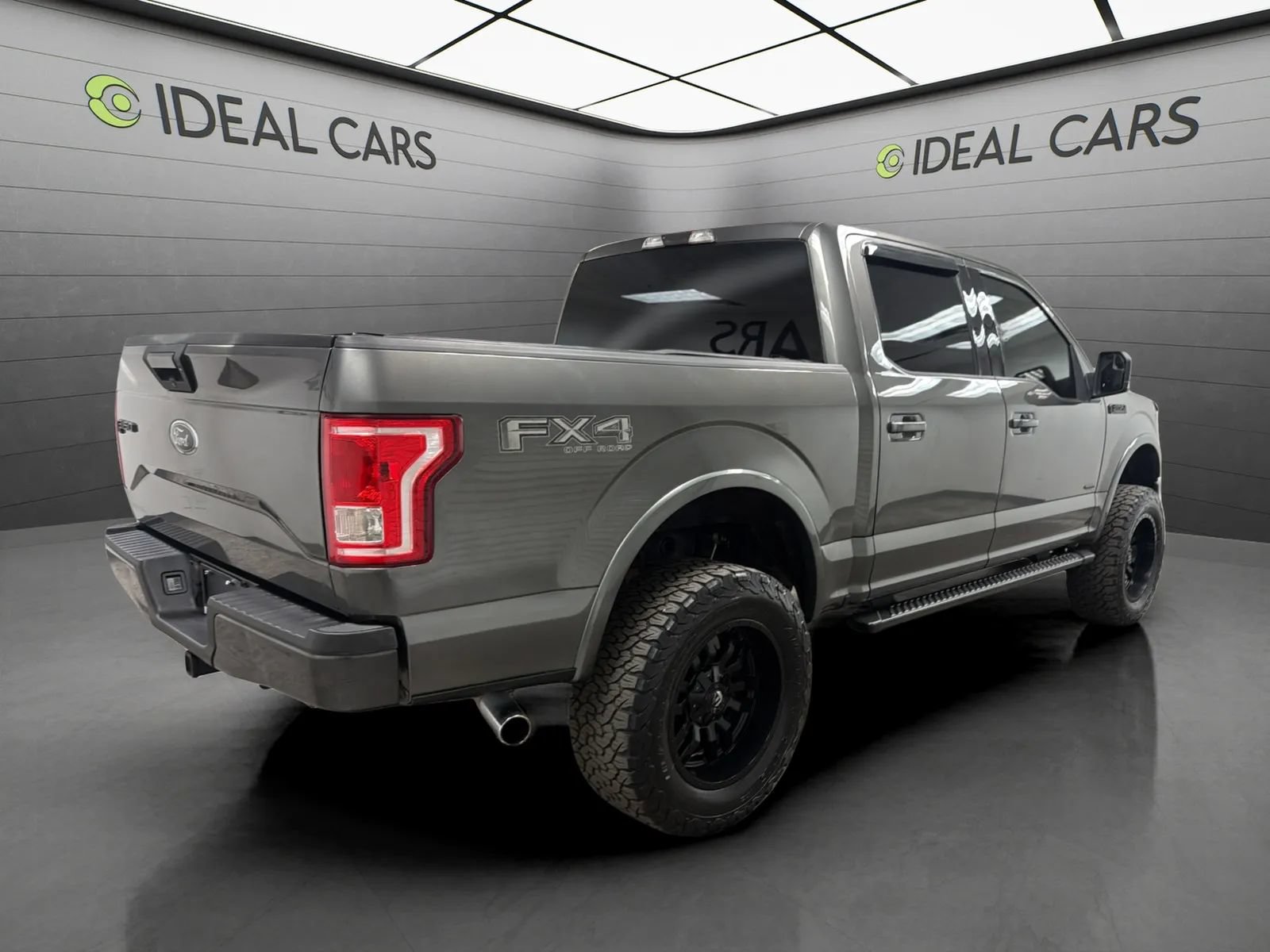 Used 2016 Ford F150 XLT w/ Equipment Group 301A Mid AWD/4WD image 5
