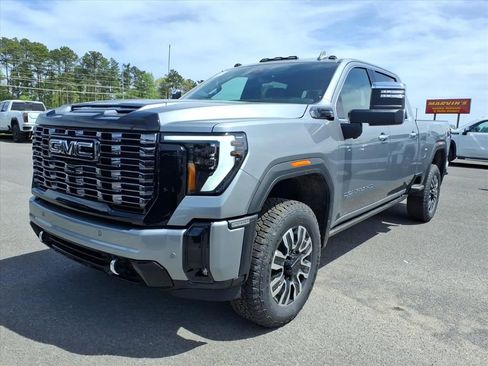 New 2026 GMC Sierra 2500 Denali Ultimate w/ Max Trailering Package AWD/4WD image 3