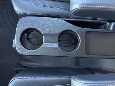 Used 2015 Toyota Highlander Limited image 20