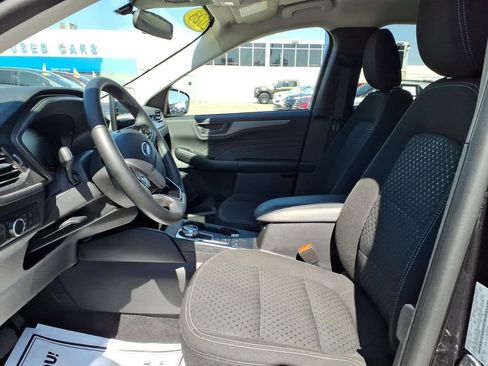Used 2023 Ford Escape Active AWD/4WD image 13