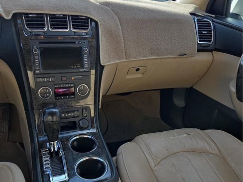 Used 2011 GMC Acadia Denali image 15