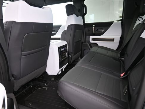 New 2025 GMC Hummer EV 2X image 16