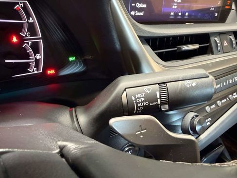 Used 2019 Lexus ES 350 w/ Accessory Package FWD image 39