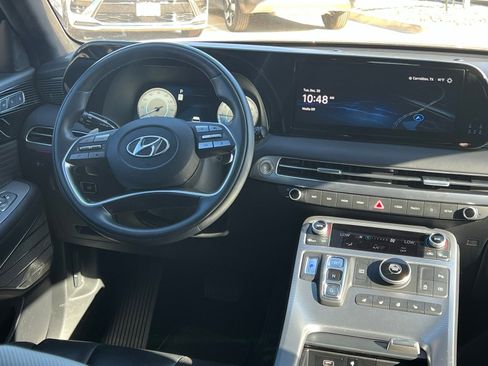 Used 2023 Hyundai Palisade Calligraphy image 24