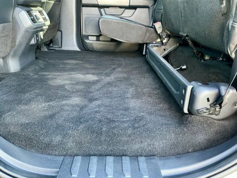 Used 2021 Ford F150 Lariat w/ Max Trailer Tow Package image 25