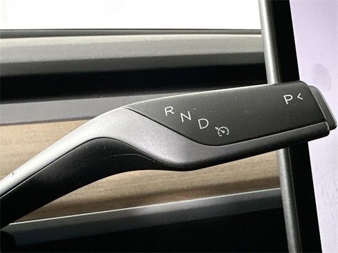 Used 2023 Tesla Model Y Performance image 20