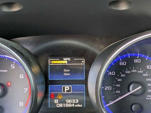 Used 2017 Subaru Legacy 2.5i Premium w/ Moonroof Package image 30